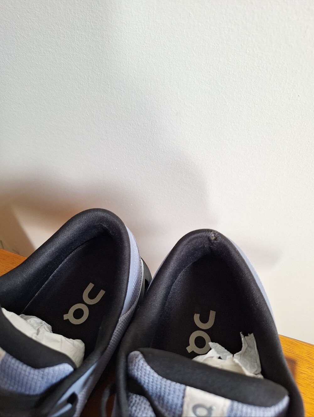 On Cloud X 4 Women's Grey & Black Size 9.5 - Picture 11 of 14